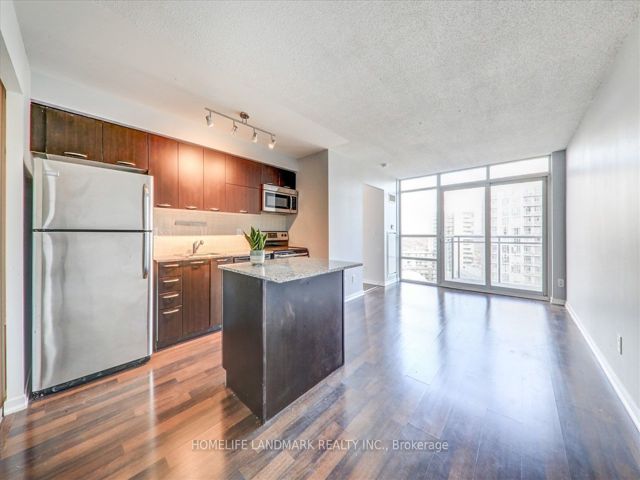 1724 - 38 Joe Shuster Way