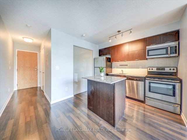 1724 - 38 Joe Shuster Way