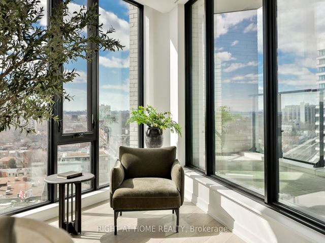 Lower Penthouse 03 - 200 Sudbury St