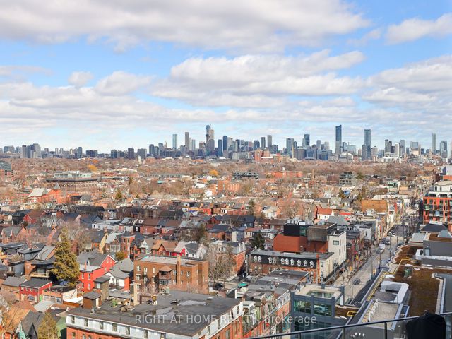 Lower Penthouse 03 - 200 Sudbury St