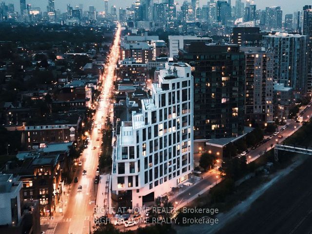 Lower Penthouse 03 - 200 Sudbury St