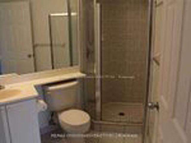 605 - 153 Beecroft Rd N