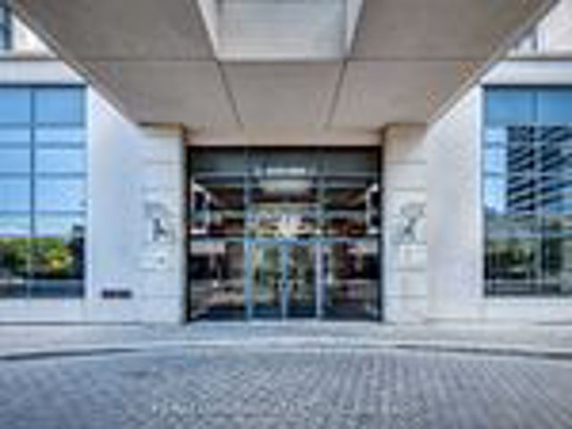 605 - 153 Beecroft Rd N