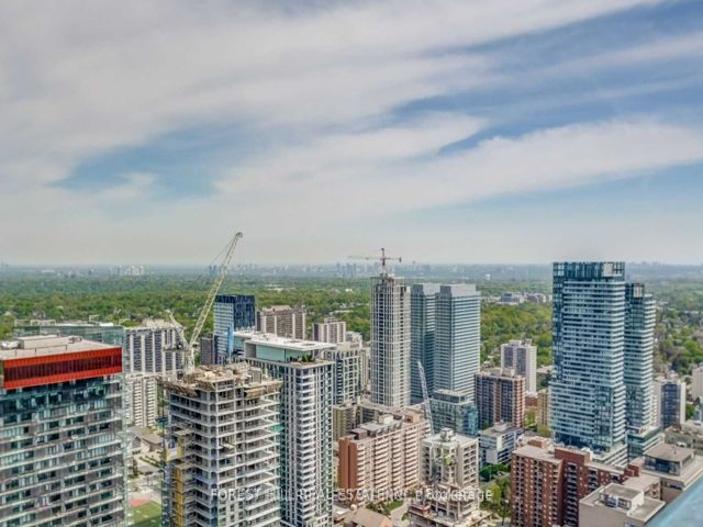 5406 - 2221 Yonge St