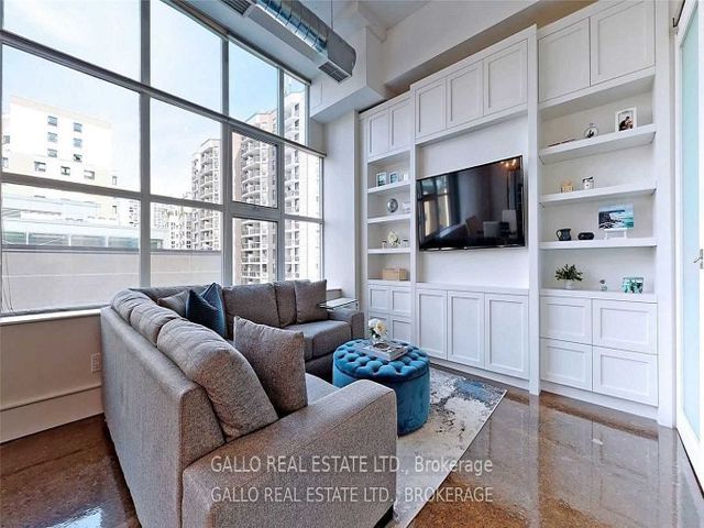 420 - 155 Dalhousie St