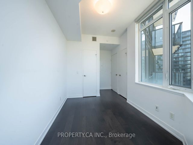 N604 - 120 Bayview Ave