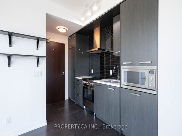 N604 - 120 Bayview Ave