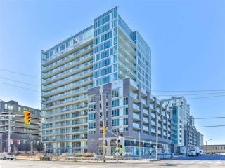 417E - 555 Wilson Ave