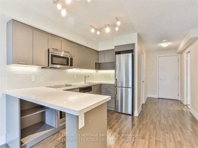 417E - 555 Wilson Ave