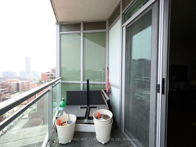 S1607 - 112 George St