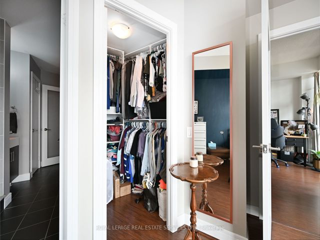 S1607 - 112 George St
