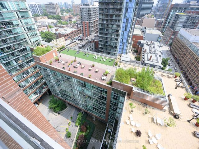 S1607 - 112 George St