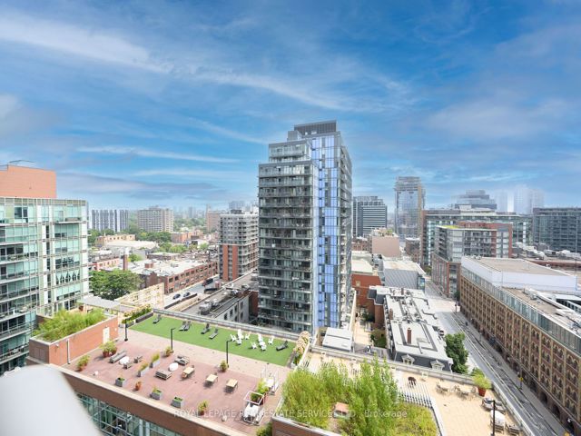 S1607 - 112 George St