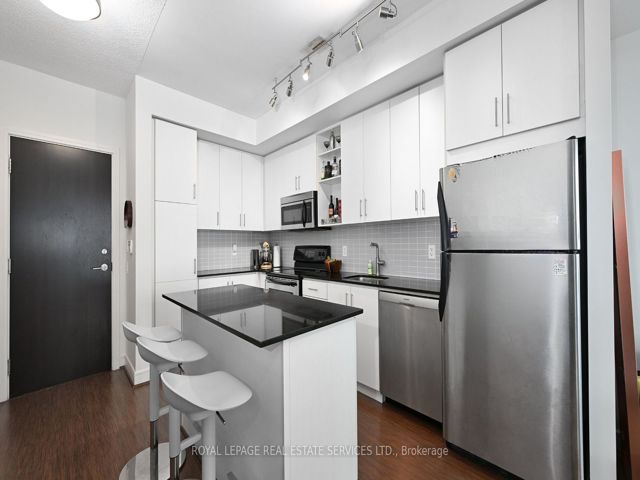 S1607 - 112 George St