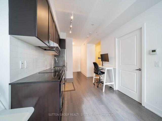 508 - 7 Kenaston Gdns