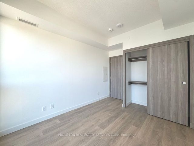 2009 - 25 Mcmahon Dr