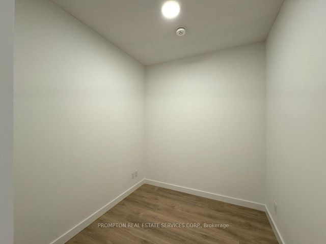 2009 - 25 Mcmahon Dr