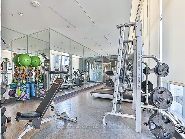 2009 - 25 Mcmahon Dr