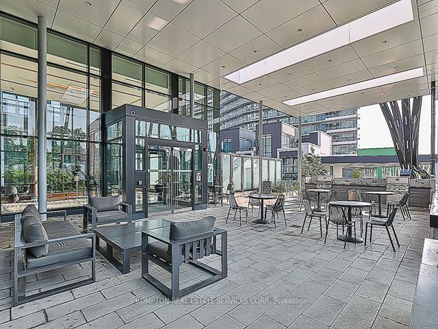 2009 - 25 Mcmahon Dr