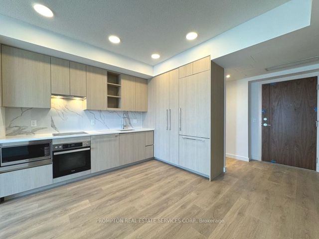 2009 - 25 Mcmahon Dr