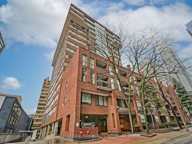 204 - 15 Mcmurrich St