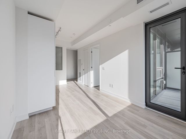 427 - 28 Eastern Ave