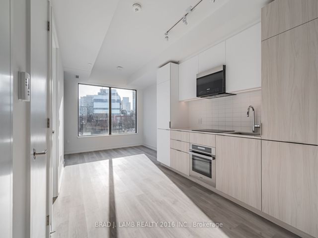 427 - 28 Eastern Ave