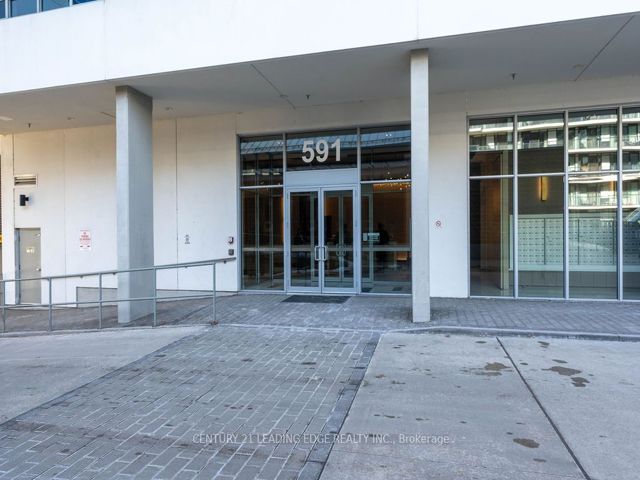 517 - 591 Sheppard Ave E