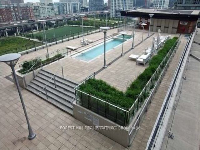 909 - 8 Telegram Mews