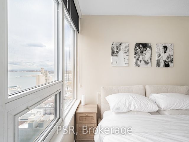 2310 - 19 Bathurst St
