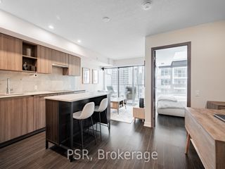 2310 - 19 Bathurst St