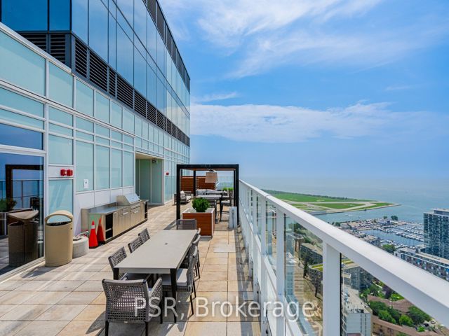 2310 - 19 Bathurst St