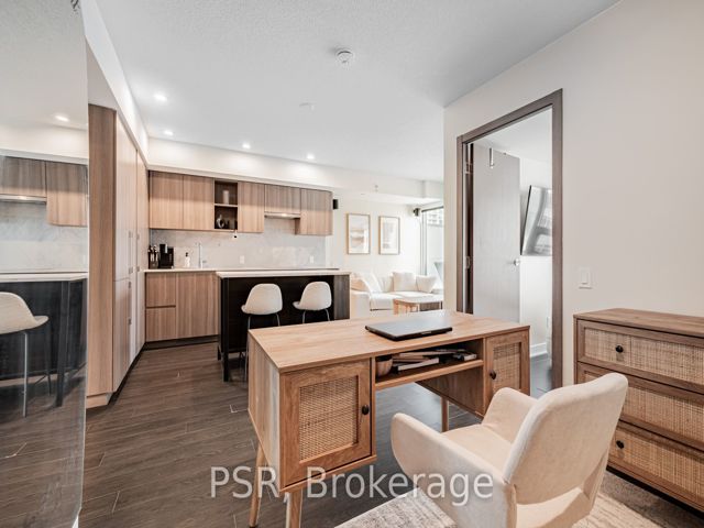 2310 - 19 Bathurst St