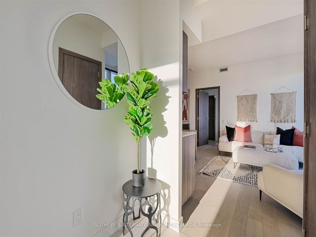 3602 - 17 Bathurst St