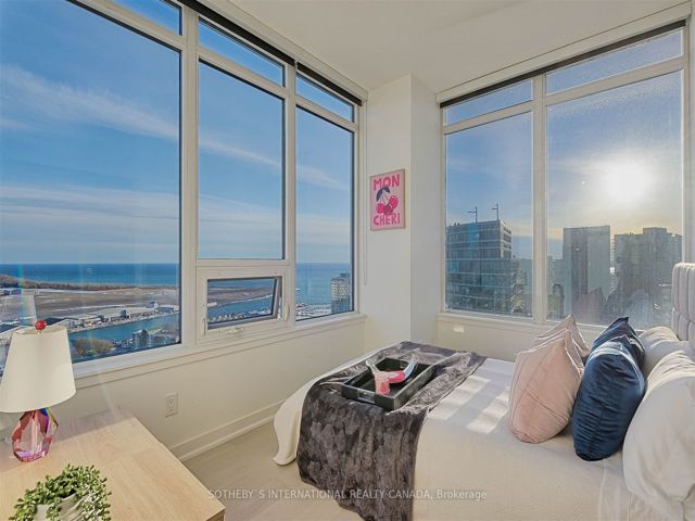 3602 - 17 Bathurst St