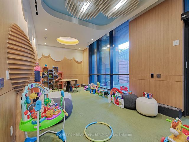 3602 - 17 Bathurst St