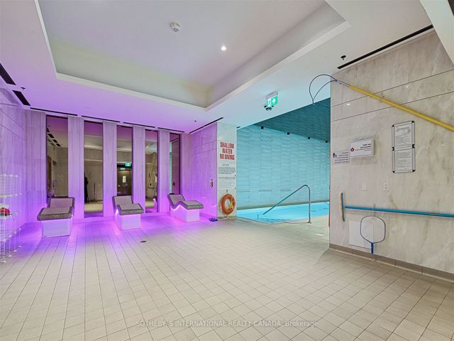 3602 - 17 Bathurst St
