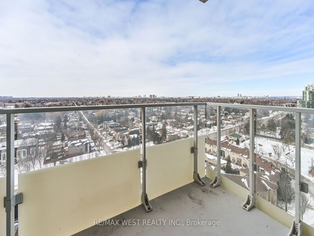 1911 - 75 Canterbury Pl NW