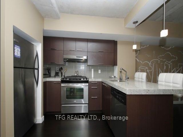 103 - 55 Stewart St