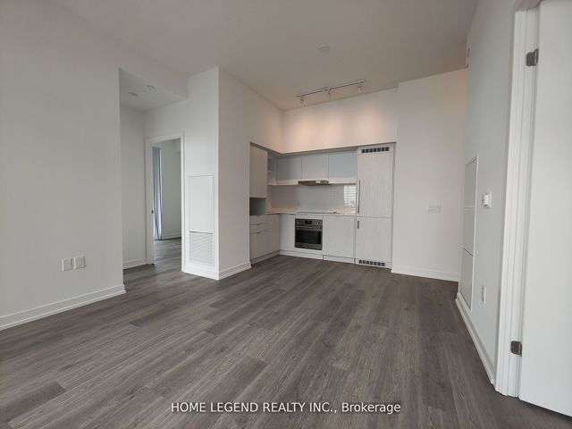 3211 - 55 Cooper St