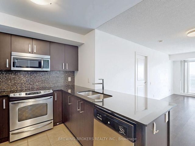 2212 - 17 Anndale Dr
