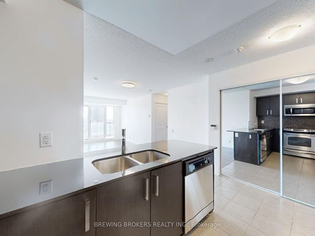 2212 - 17 Anndale Dr