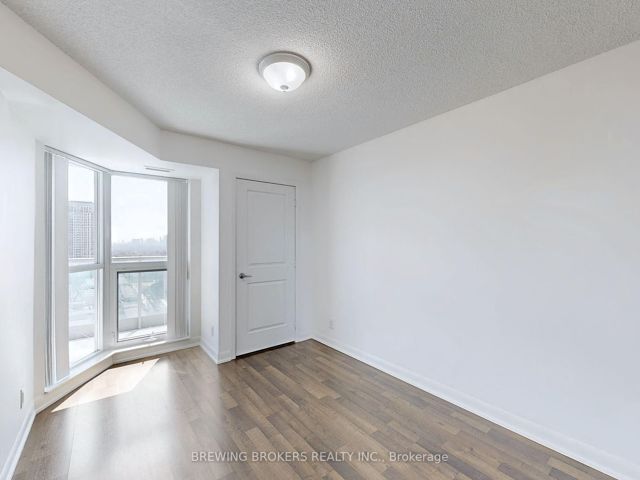 2212 - 17 Anndale Dr