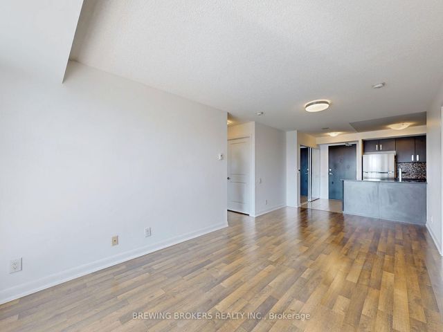 2212 - 17 Anndale Dr