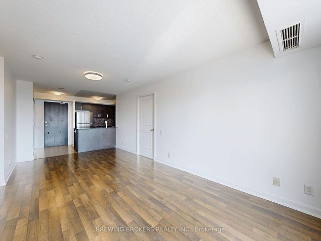 2212 - 17 Anndale Dr