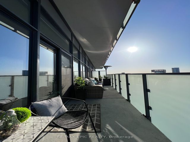 UPH07 - 20 Lombard St
