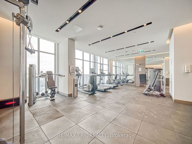 UPH07 - 20 Lombard St