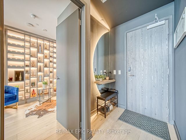 UPH07 - 20 Lombard St