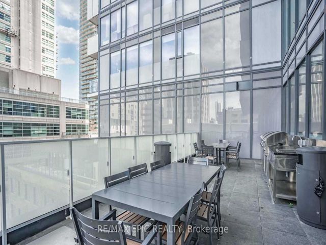 UPH07 - 20 Lombard St
