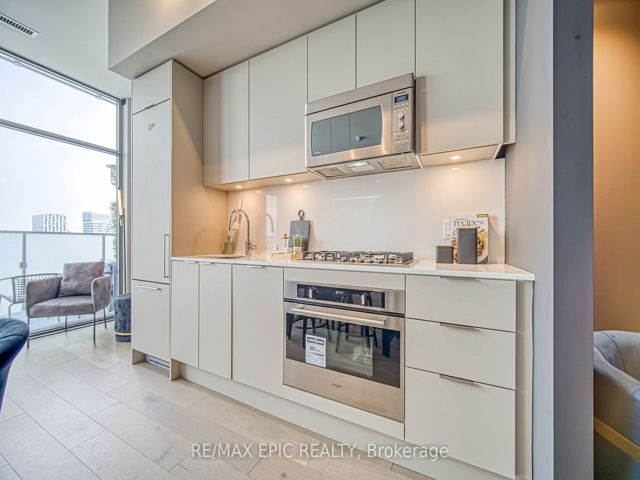 UPH07 - 20 Lombard St